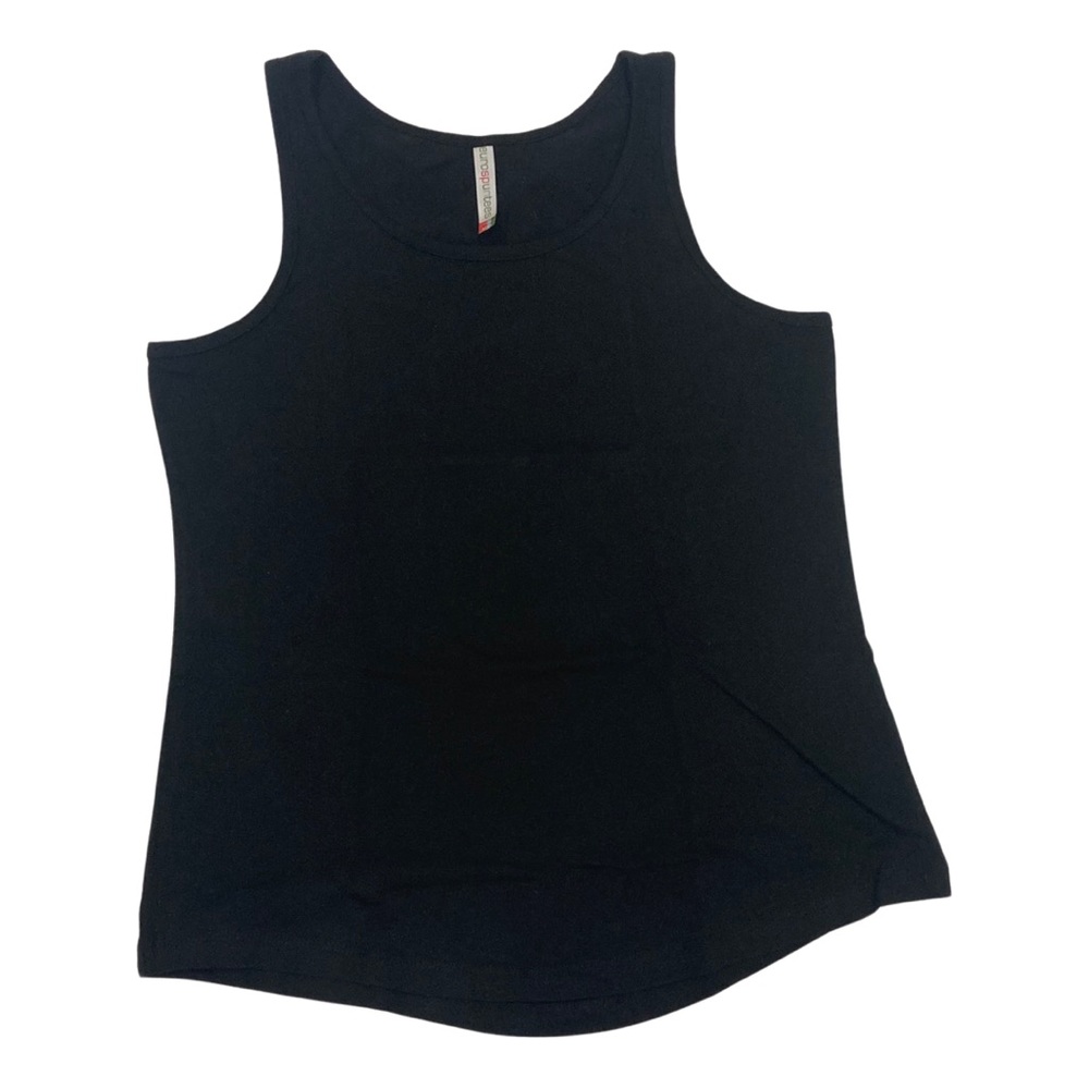 🔥4 for $20🔥NWOT ladies Medium tank top Mix and match!!!